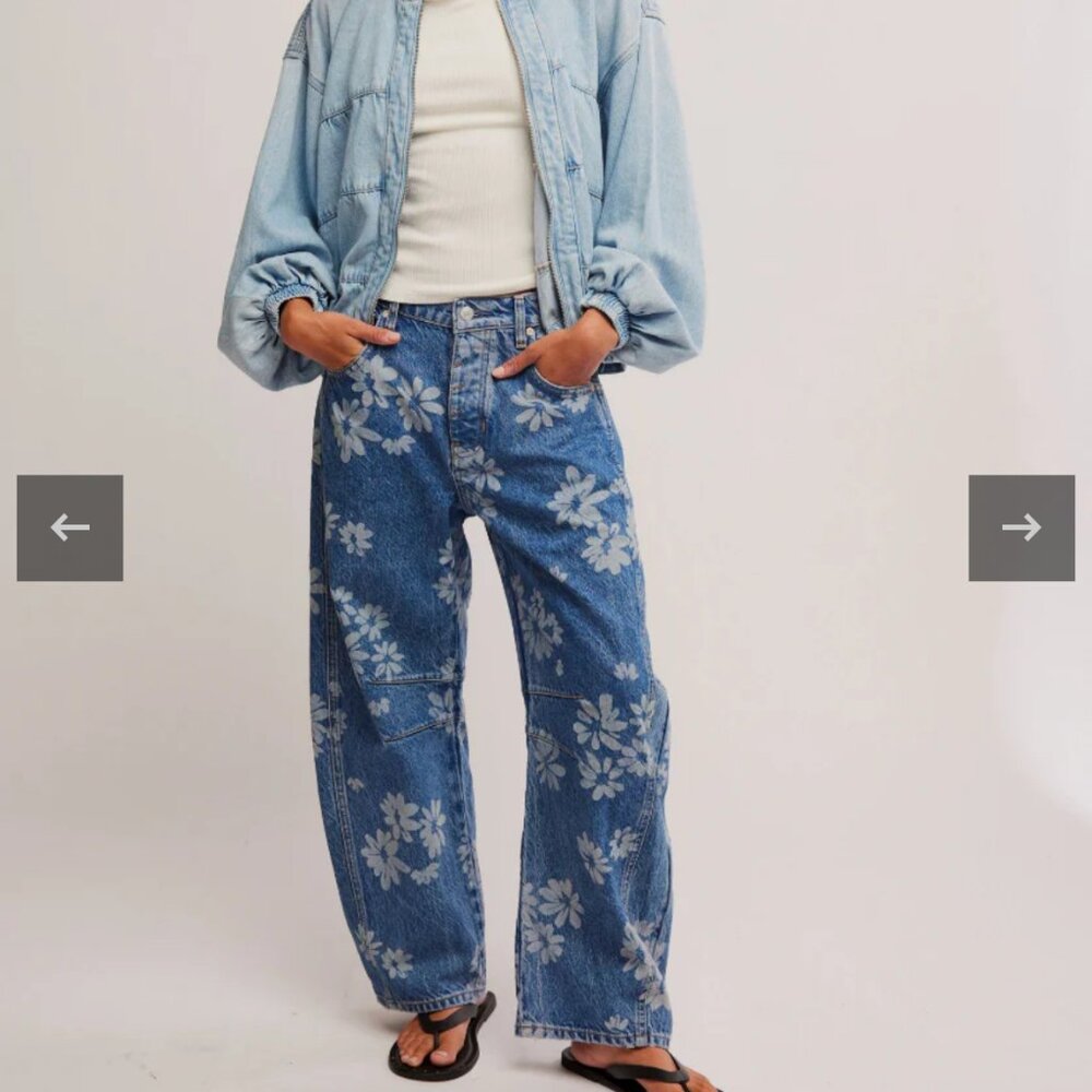 new  WE THE FREE good luck printed barrel jeans 27 mid rise